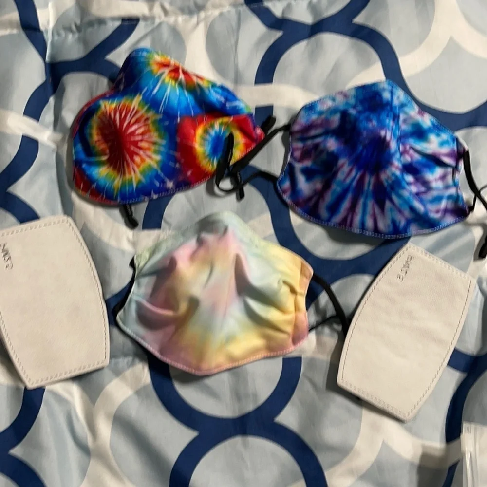 New set/3 tie dye soft face masks